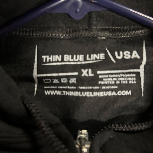 Thin Blue Line Hoodie Men's Size XL Full Zip Black Graphic Print USA Flag EUC - Picture 7 of 10